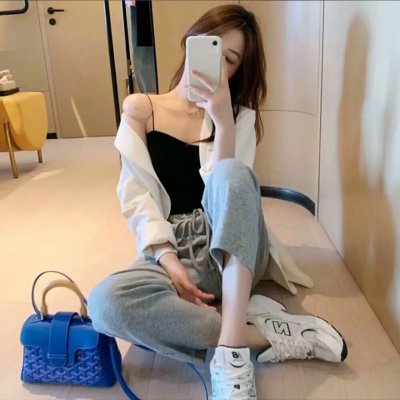 在下巴克